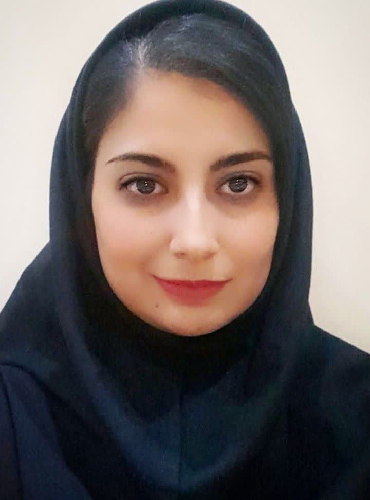 فرزانه اکرم زاده